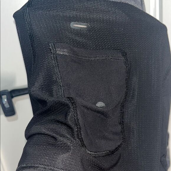 Lululemon Surge Short *Liner 6" Size M - Picture 8 of 15